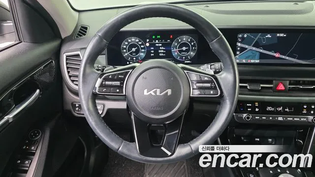 Kia Seltos New — Фото автомобиля 20