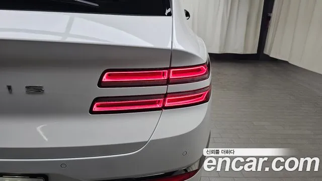 Genesis GV80 2.5T Бензин AWD — Фото автомобиля 23