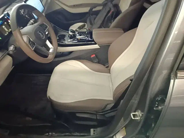 BYD Qin PLUS — Фото автомобиля 14