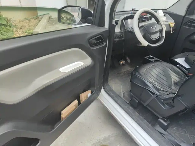 Wuling Hongguang Mini EV — Фото автомобиля 17