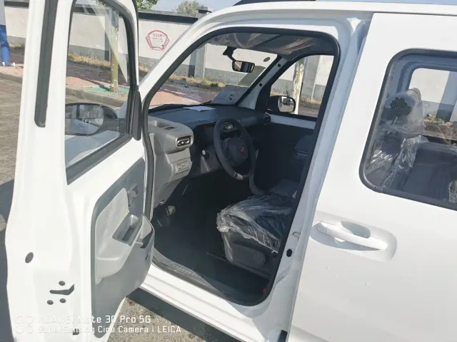 Wuling Zhiguang NEV — Фото автомобиля 10