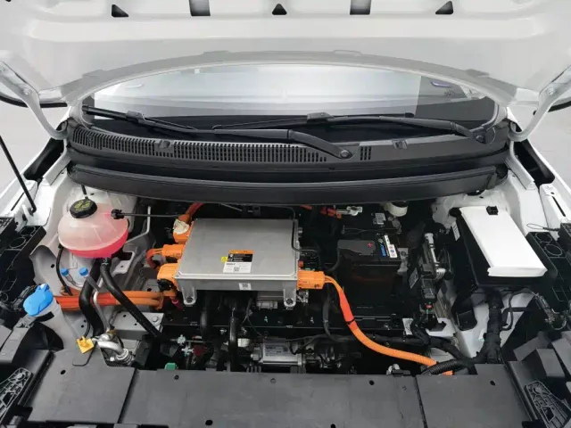 Geely Geometry E Firefly — Фото автомобиля 6