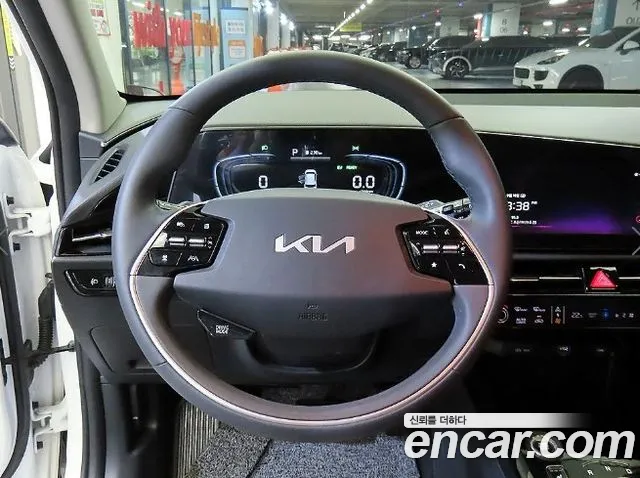 Kia Niro The All New — Фото автомобиля 8