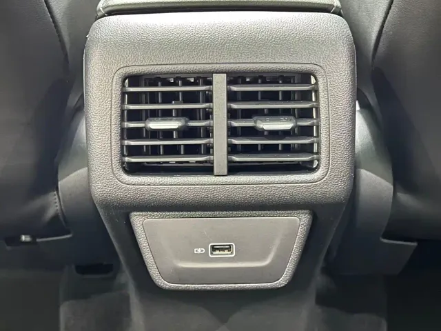 Jetta VS7 — Фото автомобиля 10