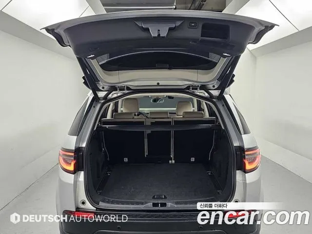 Land Rover Discovery Sport — Фото автомобиля 19