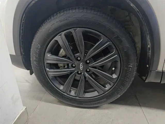 Chery Tiggo 8 — Фото автомобиля 22