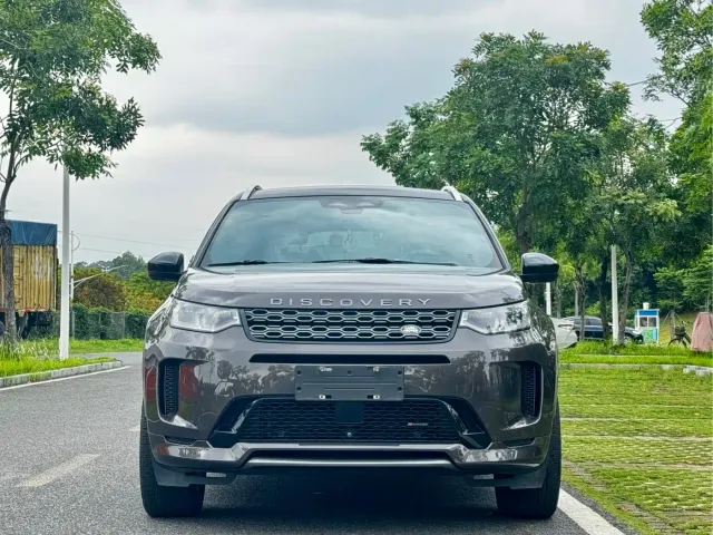 Land Rover Discovery Sport — Фото автомобиля 3