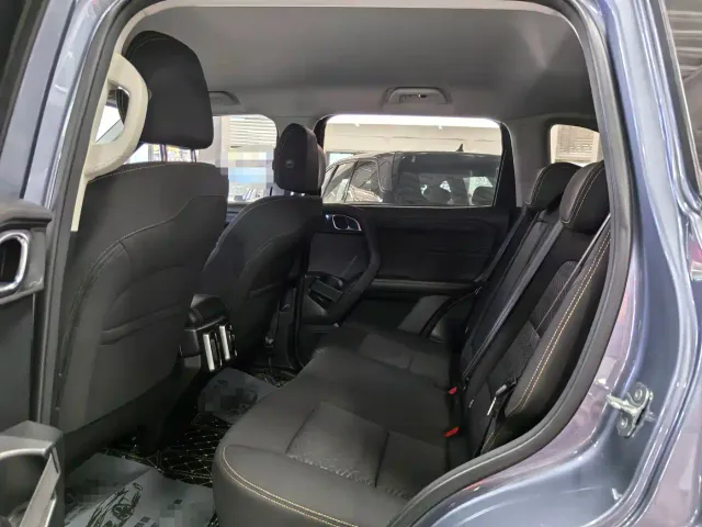 Haval Big Dog — Фото автомобиля 9