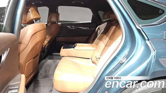 Genesis G80 Бензин 3.5 турбо AWD — Фото автомобиля 25