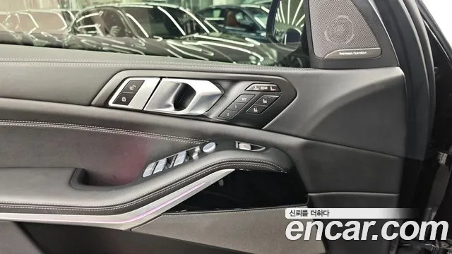 BMW X7 G07 — Фото автомобиля 19