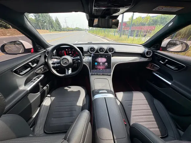 Mercedes-Benz C-Class — Фото автомобиля 13
