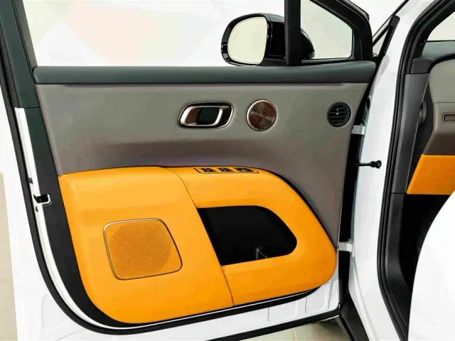 Li Auto Li i8 2025 Standard Edition — Фото автомобиля 18