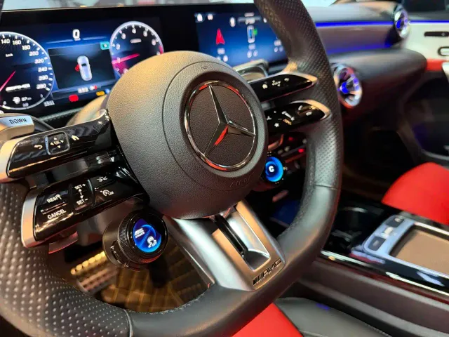 Mercedes-Benz A-Class AMG — Фото автомобиля 10