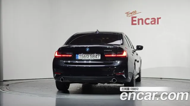 BMW 3-Series 3 серия (G20) — Фото автомобиля 3