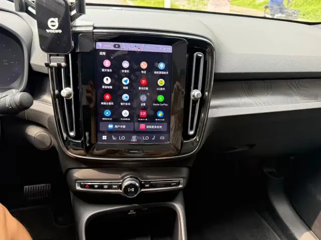 Volvo C40 — Фото автомобиля 19