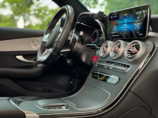 Mercedes-Benz GLC-Class AMG — Фото автомобиля 12
