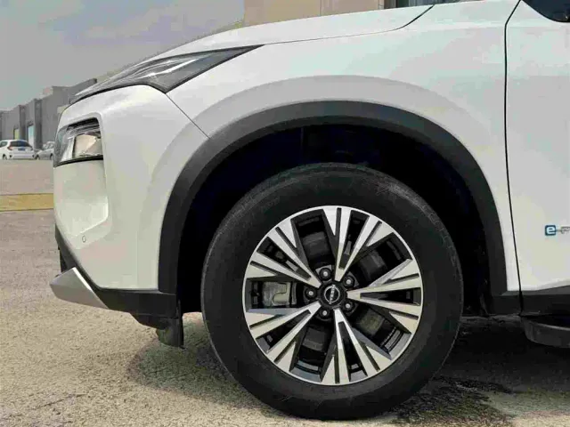 Nissan X-Trail — Фото автомобиля 13