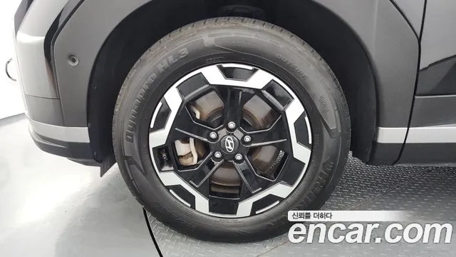Hyundai Santafe Santa Fe (MX5) Бензин 2.5T 2WD — Фото автомобиля 4