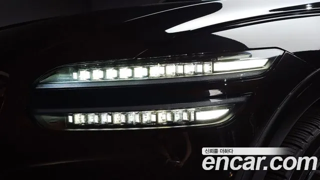 Genesis GV70 Electrified GV70 — Фото автомобиля 22