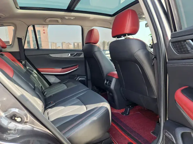 Changan CS75 — Фото автомобиля 9
