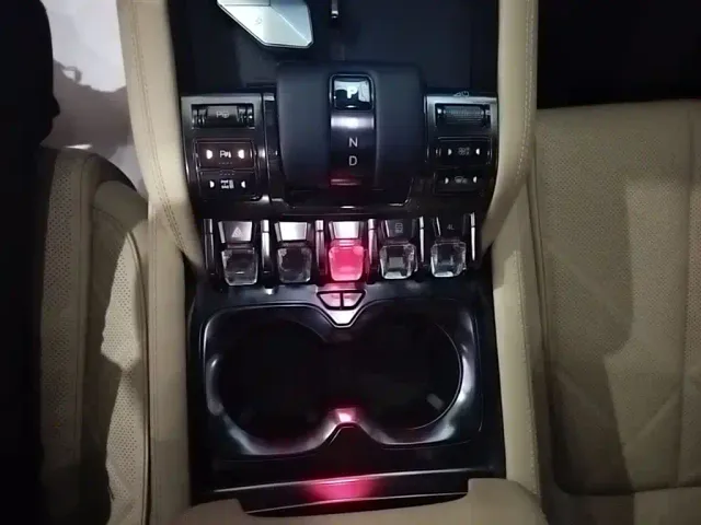 BYD FangChengBao Leopard 5 — Фото автомобиля 13