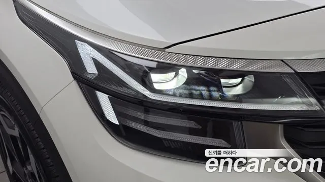 Kia Seltos — Фото автомобиля 7