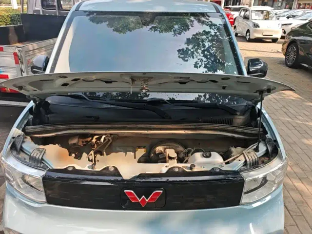 Wuling Hongguang Mini EV — Фото автомобиля 19