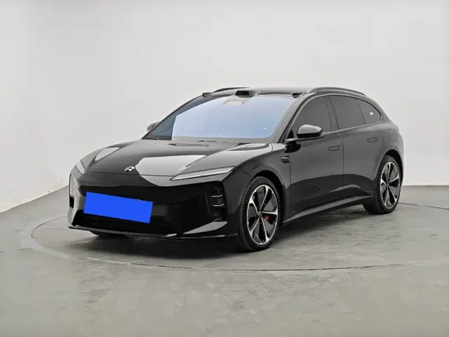 Фотография автомобиля — Nio ET5 Touring