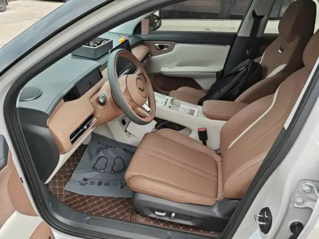 Wuling Motors Wuling Bingo S 2025 Model Base Version — Фото автомобиля 10