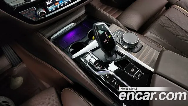 BMW Gran Turismo — Фото автомобиля 9