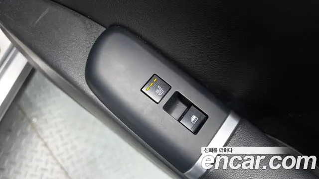 Hyundai Grandeur GN7 — Фото автомобиля 23