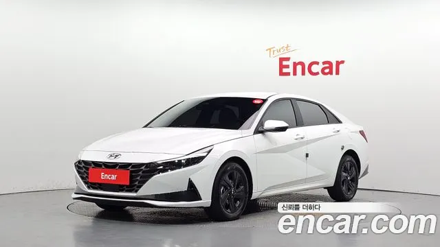 Фотография автомобиля — Hyundai Avante CN7