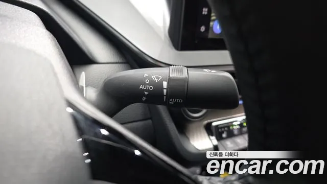 Toyota Prius — Фото автомобиля 28