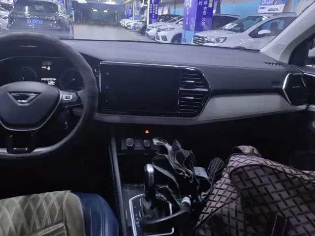 Jetta VS5 — Фото автомобиля 13