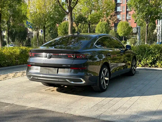 Volkswagen Lamando — Фото автомобиля 4