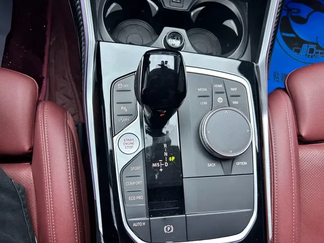 BMW 3 Series — Фото автомобиля 11