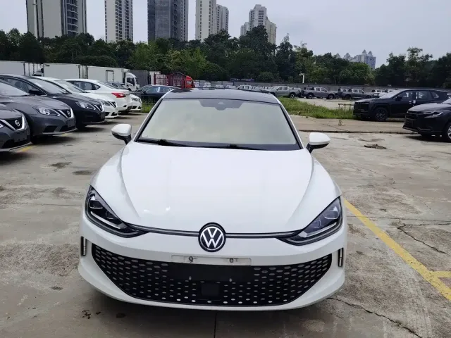 Volkswagen Lamando 2022 Lamando L 280TSI DSG Cool Edition — Фото автомобиля 2