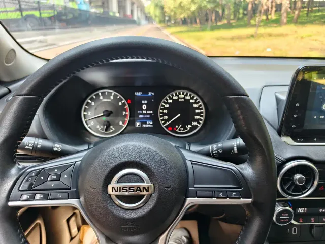 Nissan Sylphy — Фото автомобиля 15