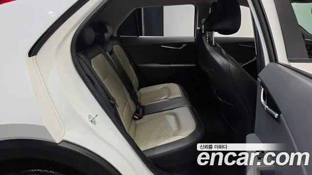 Kia Niro The All New — Фото автомобиля 17