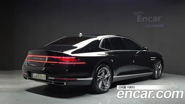 Genesis G90 Бензин 3.5 турбо AWD — Фото автомобиля 2
