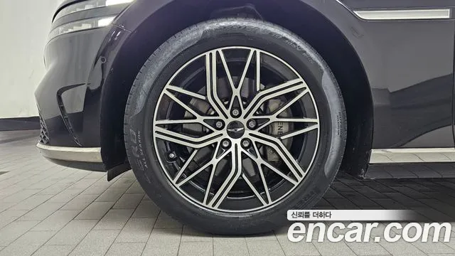 Genesis G90 RS4 — Фото автомобиля 5