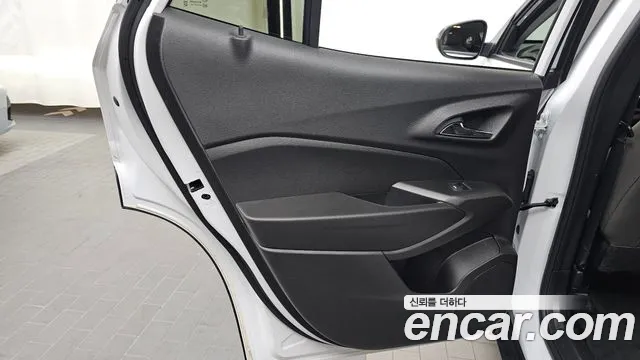 ChevroletGMDaewoo Trax Trax Кроссовер — Фото автомобиля 25