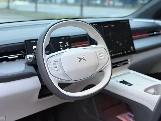 Xpeng G6 — Фото автомобиля 4