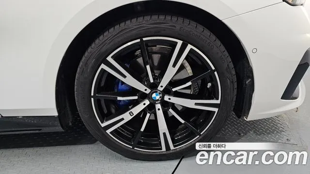 BMW 5-Series 5 серия (G60) 530i xDrive M Sport — Фото автомобиля 19