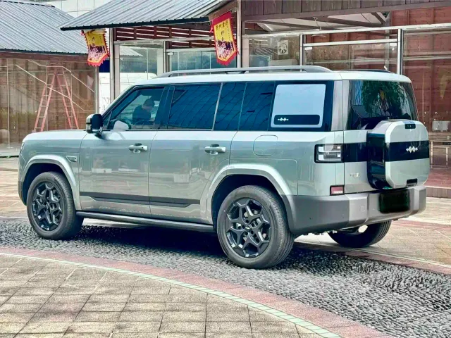 BYD FangChengBao Titanium 7 — Фото автомобиля 14