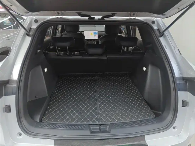 Wuling Starlight S — Фото автомобиля 14