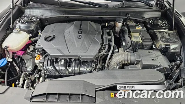 Hyundai Grandeur Grandeur (GN7) 2.5 Бензин 2WD — Фото автомобиля 6