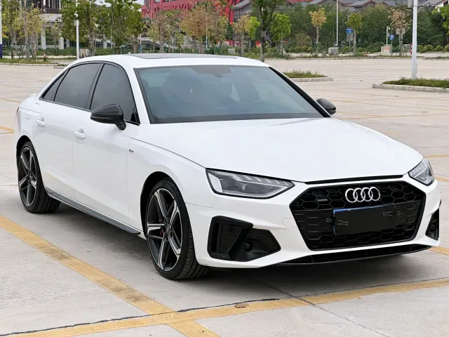 Audi A4L — Фото автомобиля 3