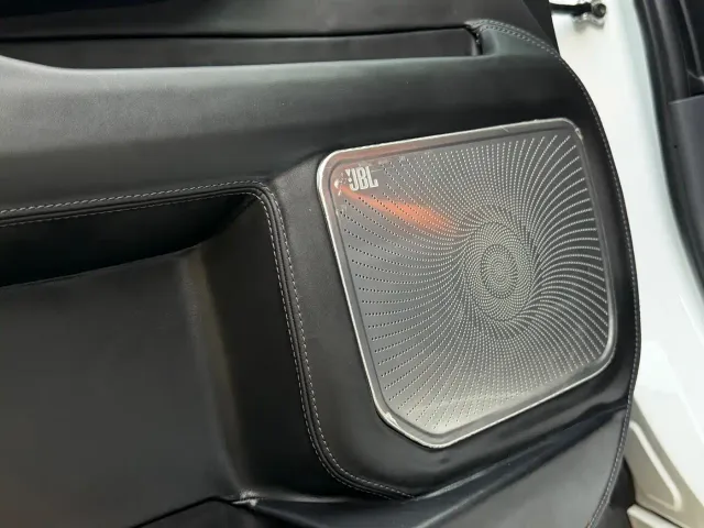 Toyota Sienna — Фото автомобиля 7
