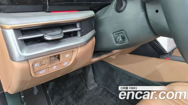 Hyundai Grandeur GN7 — Фото автомобиля 28